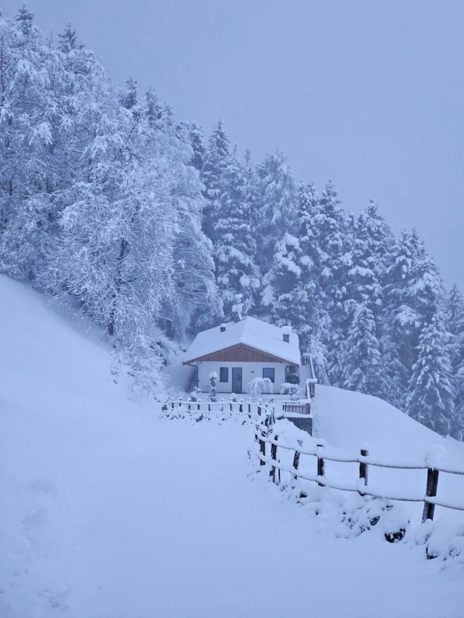 Apartmán Alone In Chalet With View On Dolomites Villandro Exteriér fotografie